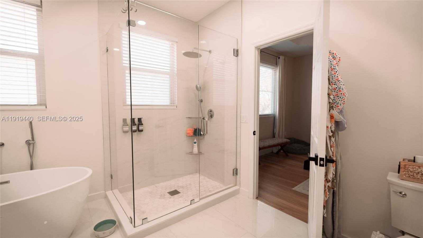 Small Image of 12791 SOUTH WEST 132ND TER, Miami Number 15