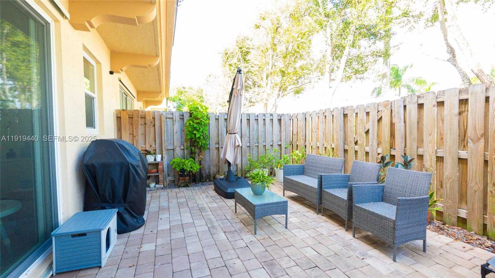 Small Image of 12791 SOUTH WEST 132ND TER, Miami Number 25