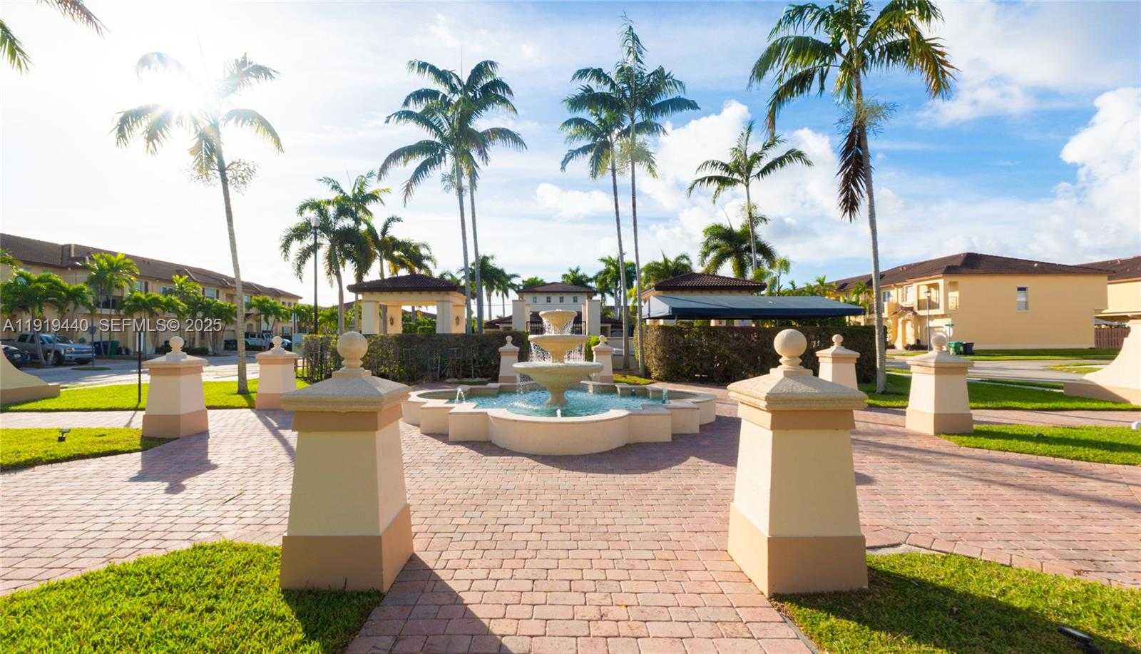 Small Image of 12791 SOUTH WEST 132ND TER, Miami Number 29