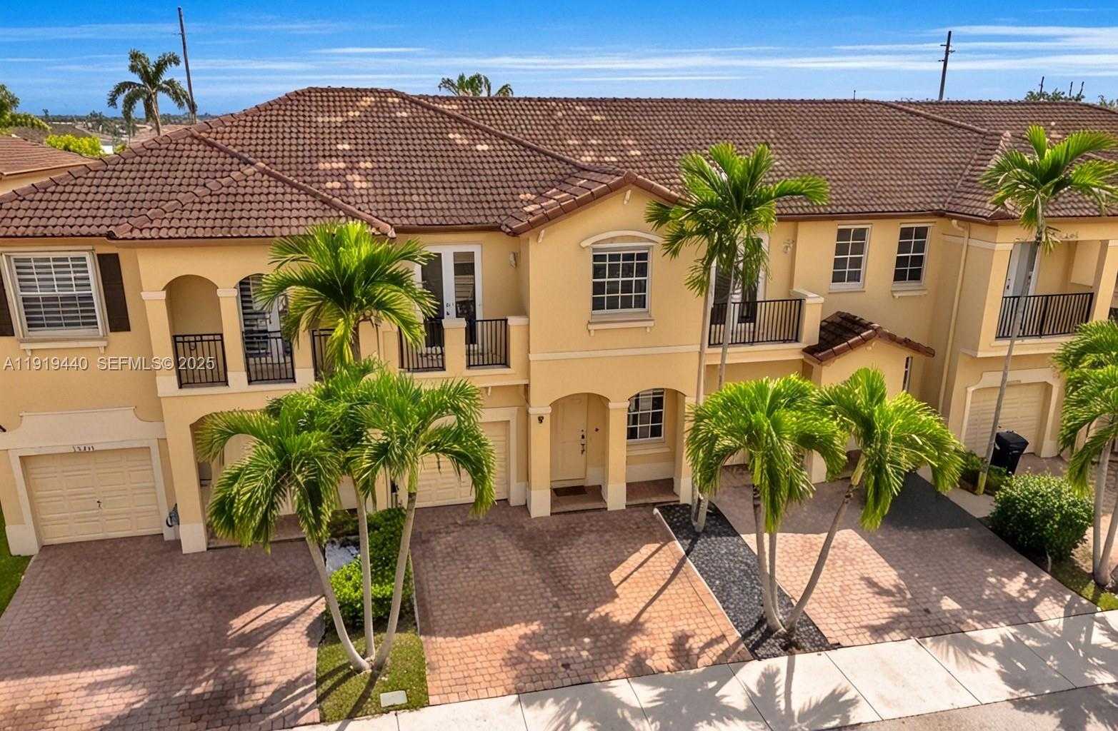 Small Image of 12791 SOUTH WEST 132ND TER, Miami Number 34