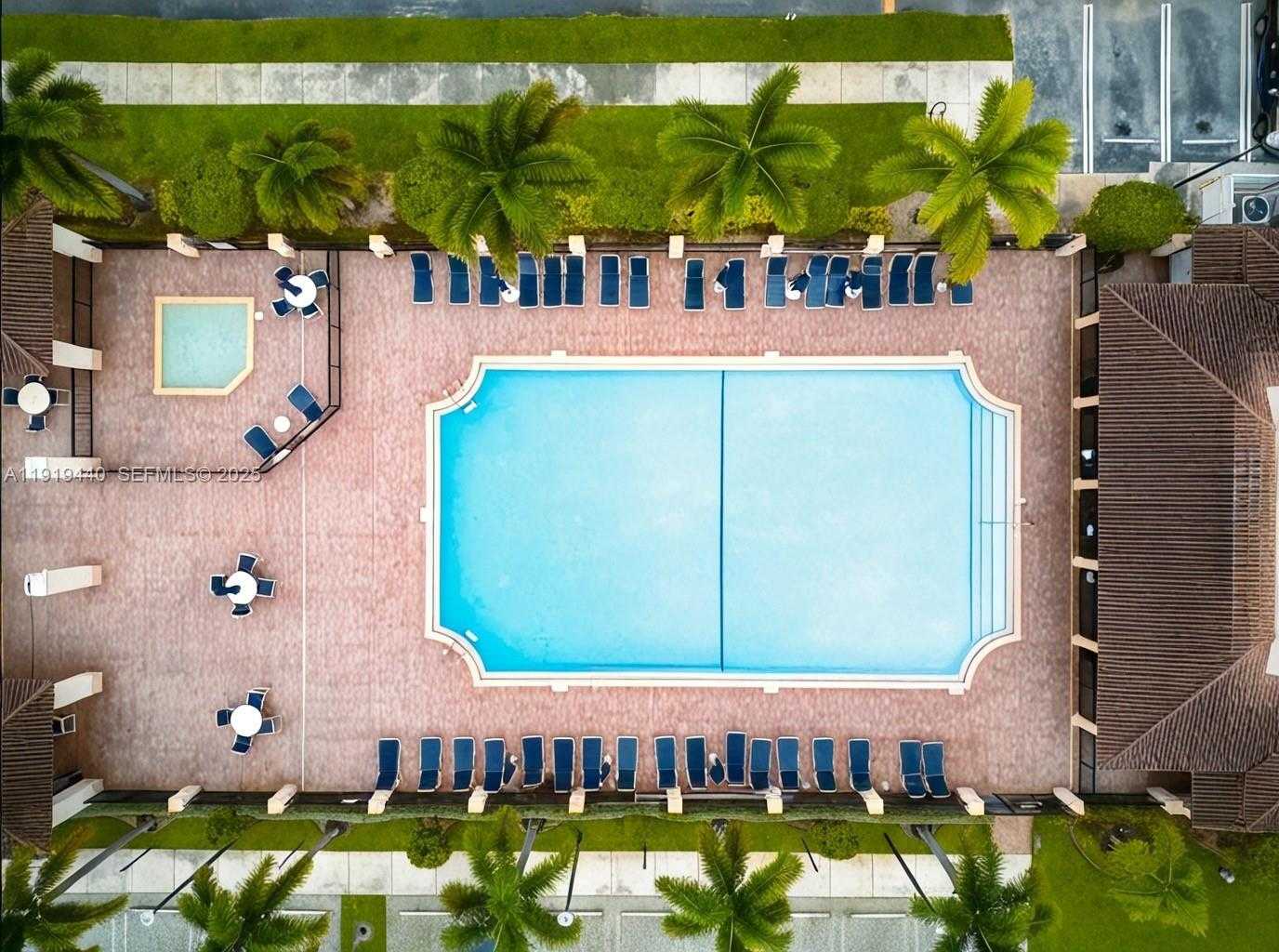 Small Image of 12791 SOUTH WEST 132ND TER, Miami Number 35