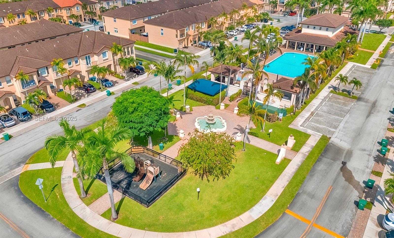 Small Image of 12791 SOUTH WEST 132ND TER, Miami Number 37