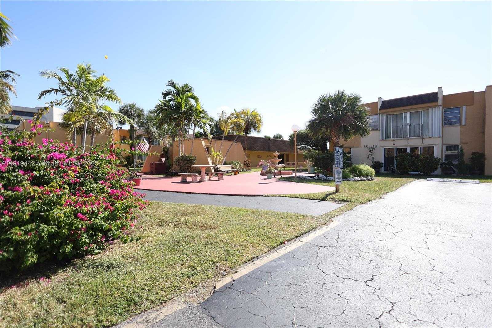 Small Image of 9340 WEST FLAGLER ST #104B, Miami Number 2