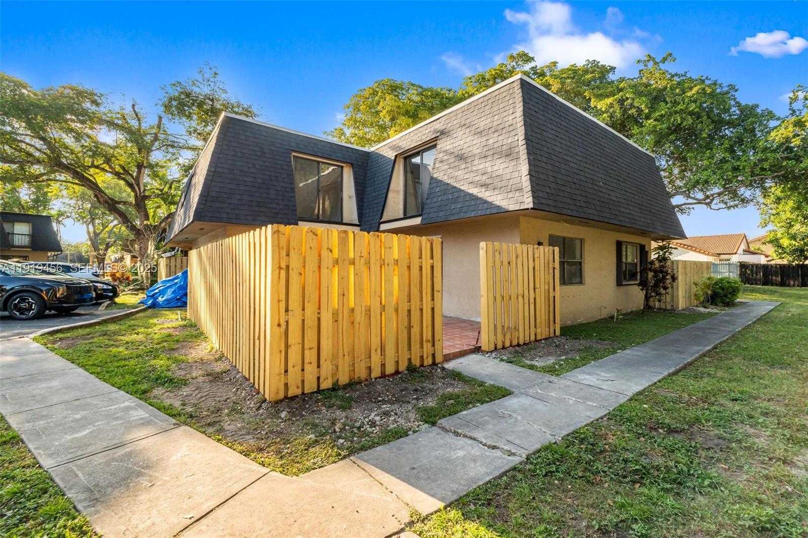 Small Image of 14201 SOUTH WEST 94TH CIR LN #103-5, Miami Number 1