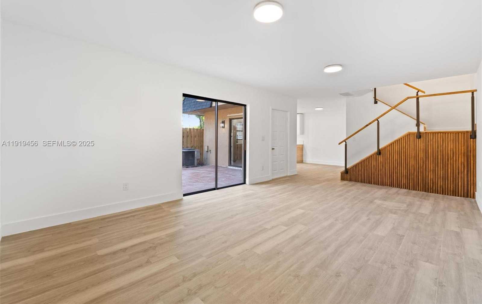 Small Image of 14201 SOUTH WEST 94TH CIR LN #103-5, Miami Number 16