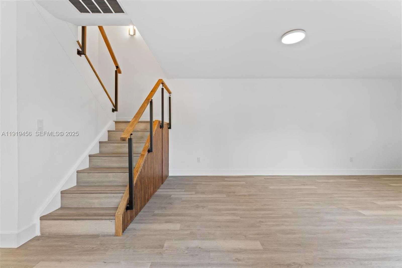 Small Image of 14201 SOUTH WEST 94TH CIR LN #103-5, Miami Number 17