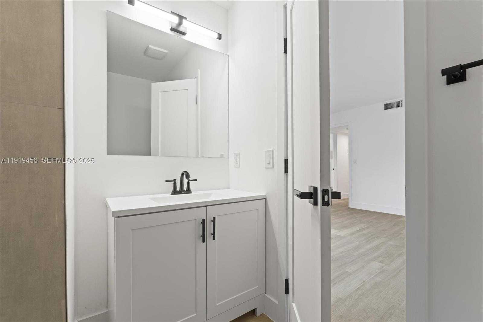 Small Image of 14201 SOUTH WEST 94TH CIR LN #103-5, Miami Number 27