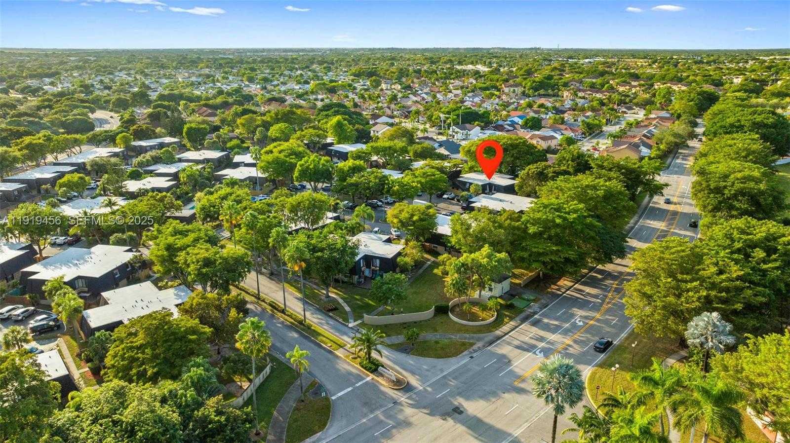 Small Image of 14201 SOUTH WEST 94TH CIR LN #103-5, Miami Number 32