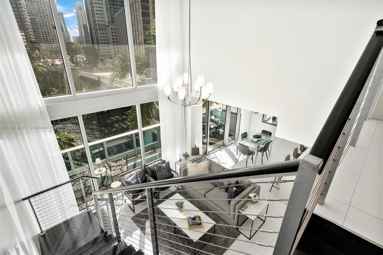 Small Image of 200 BISCAYNE BOULEVARD WAY #303, Miami Number 7