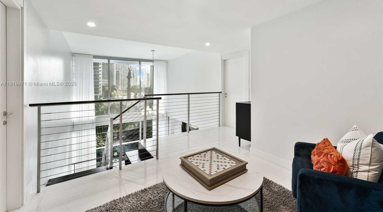 Small Image of 200 BISCAYNE BOULEVARD WAY #303, Miami Number 8