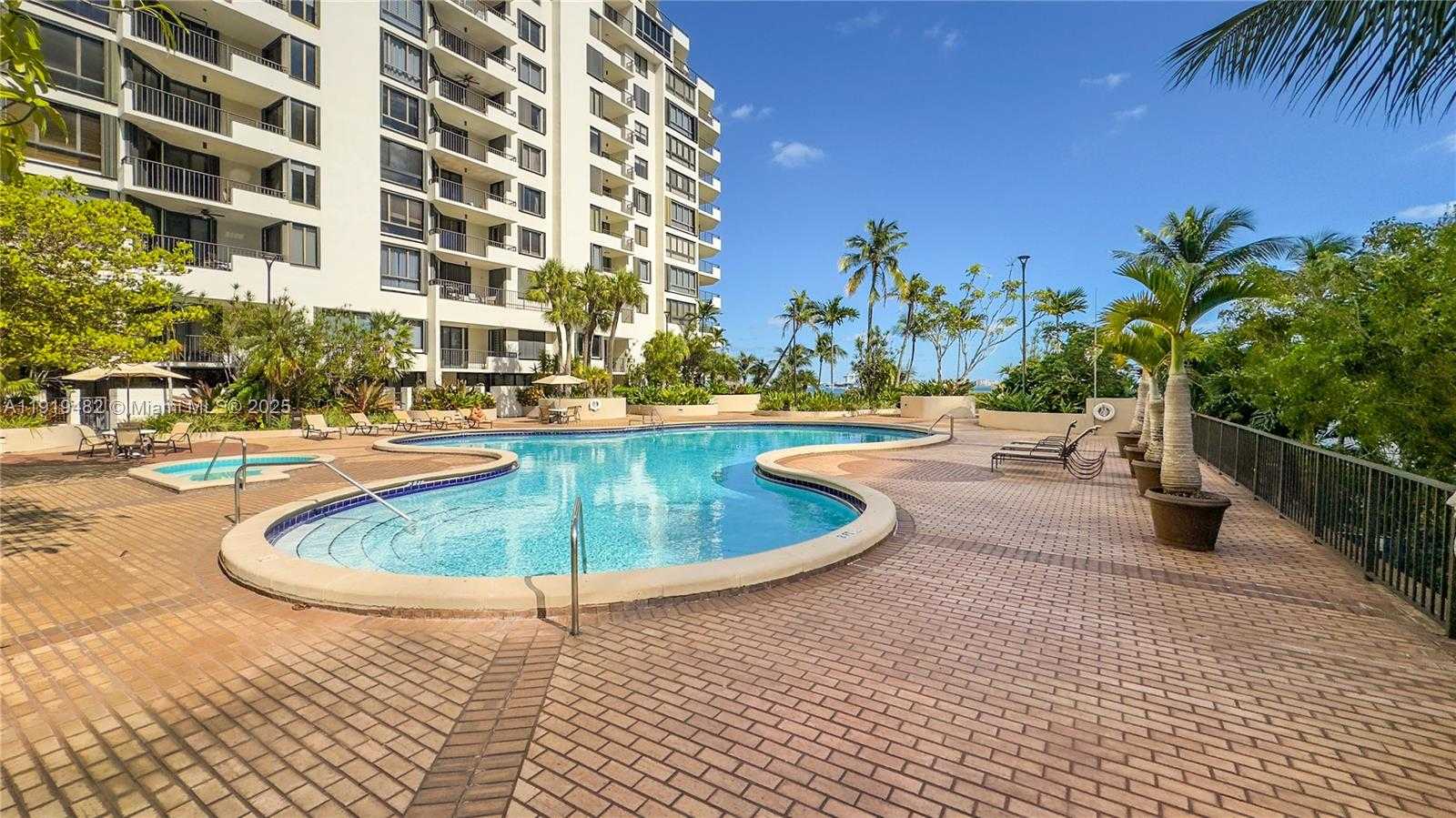 Small Image of 520 BRICKELL KEY DR #A1207, Miami Number 29