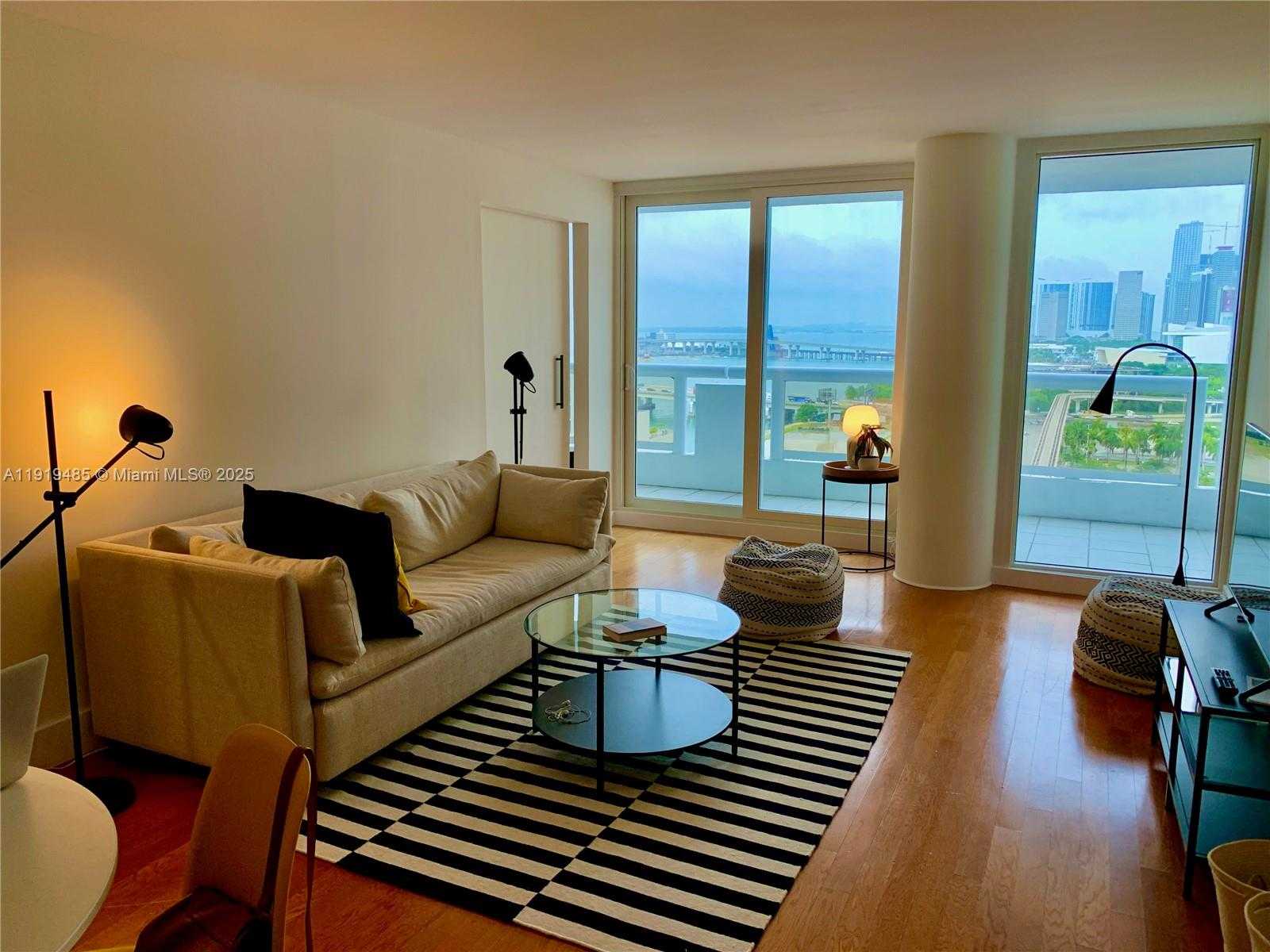 Small Image of 1717 NORTH BAYSHORE DR #A-1953, Miami Number 16