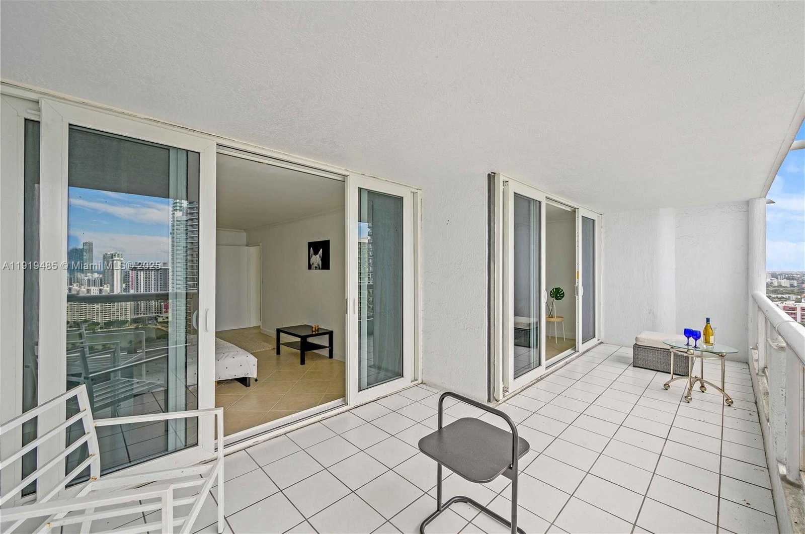 Small Image of 1717 NORTH BAYSHORE DR #A-1953, Miami Number 17