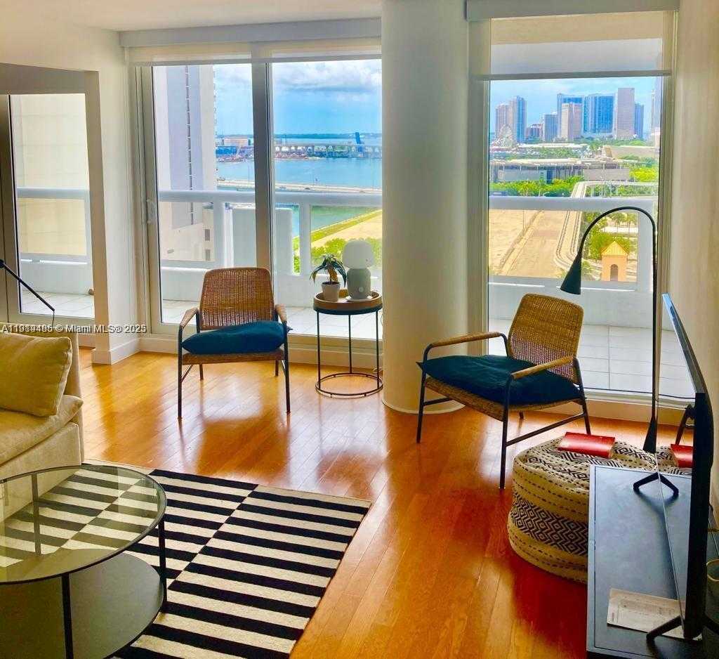 Small Image of 1717 NORTH BAYSHORE DR #A-1953, Miami Number 2