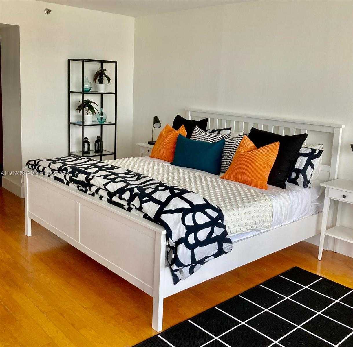 Small Image of 1717 NORTH BAYSHORE DR #A-1953, Miami Number 26