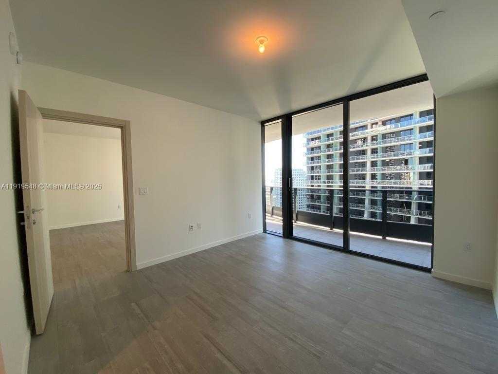 Small Image of 1000 BRICKELL PLZ #3207, Miami Number 14