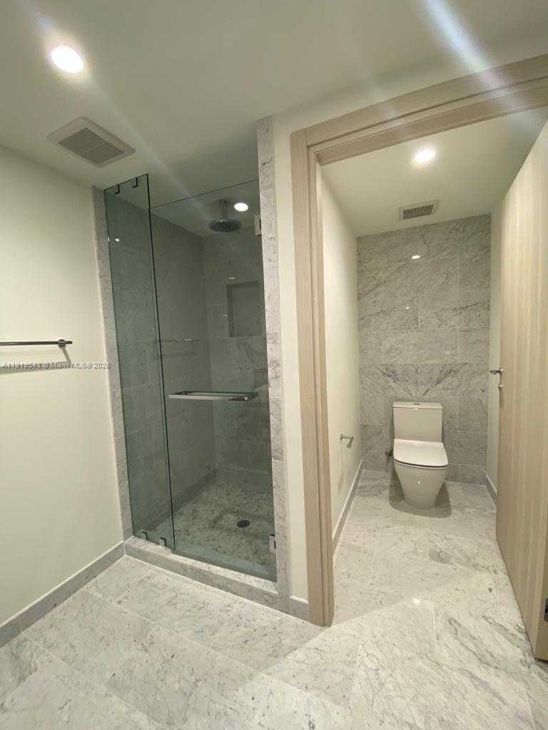 Small Image of 1000 BRICKELL PLZ #3207, Miami Number 16