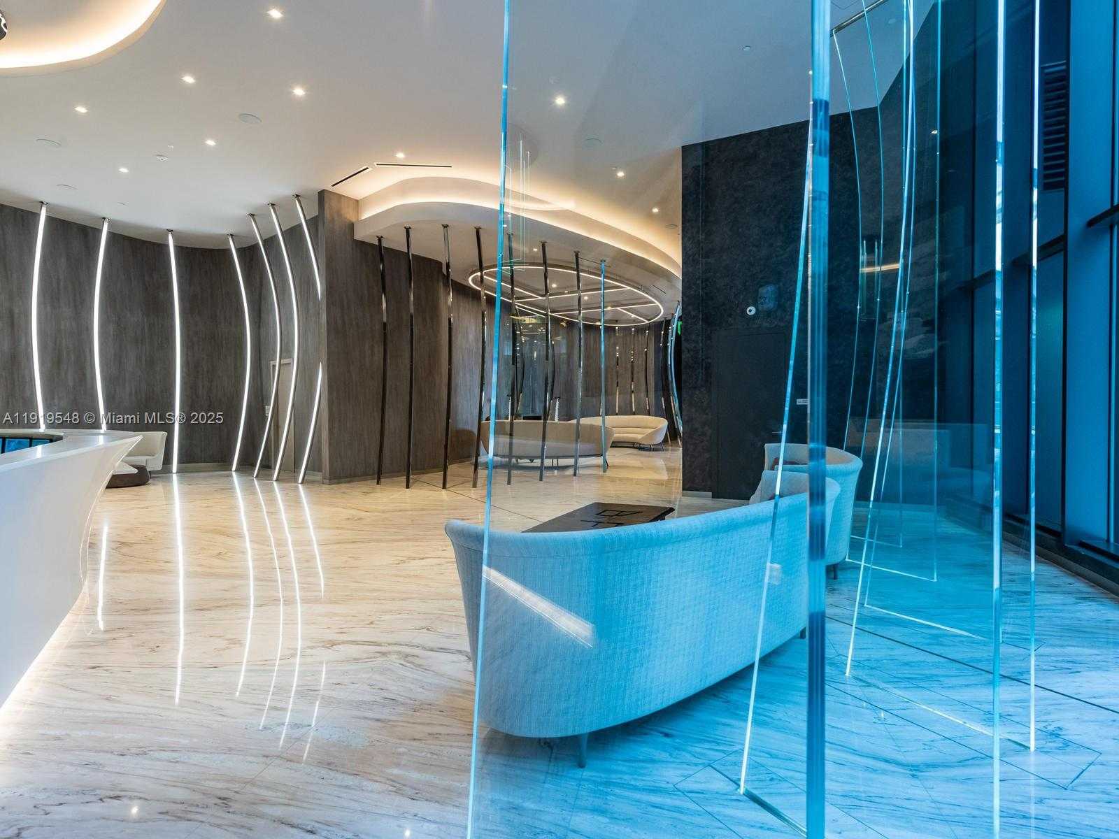 Small Image of 1000 BRICKELL PLZ #3207, Miami Number 7