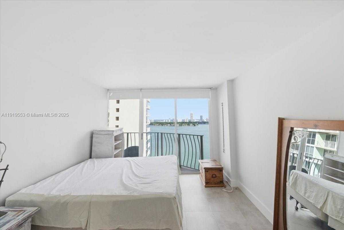 Small Image of 7601 EAST TREASURE DR ## 2109, North Bay Village Number 10