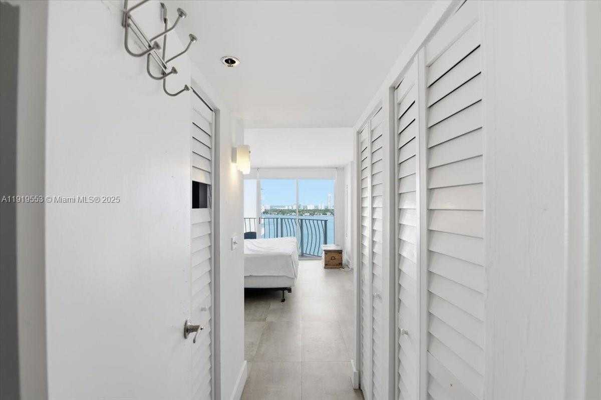 Small Image of 7601 EAST TREASURE DR ## 2109, North Bay Village Number 12