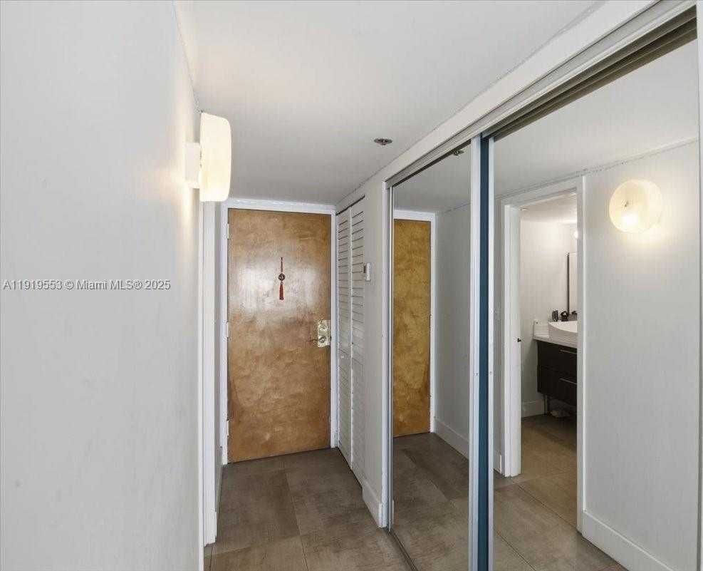 Small Image of 7601 EAST TREASURE DR ## 2109, North Bay Village Number 16