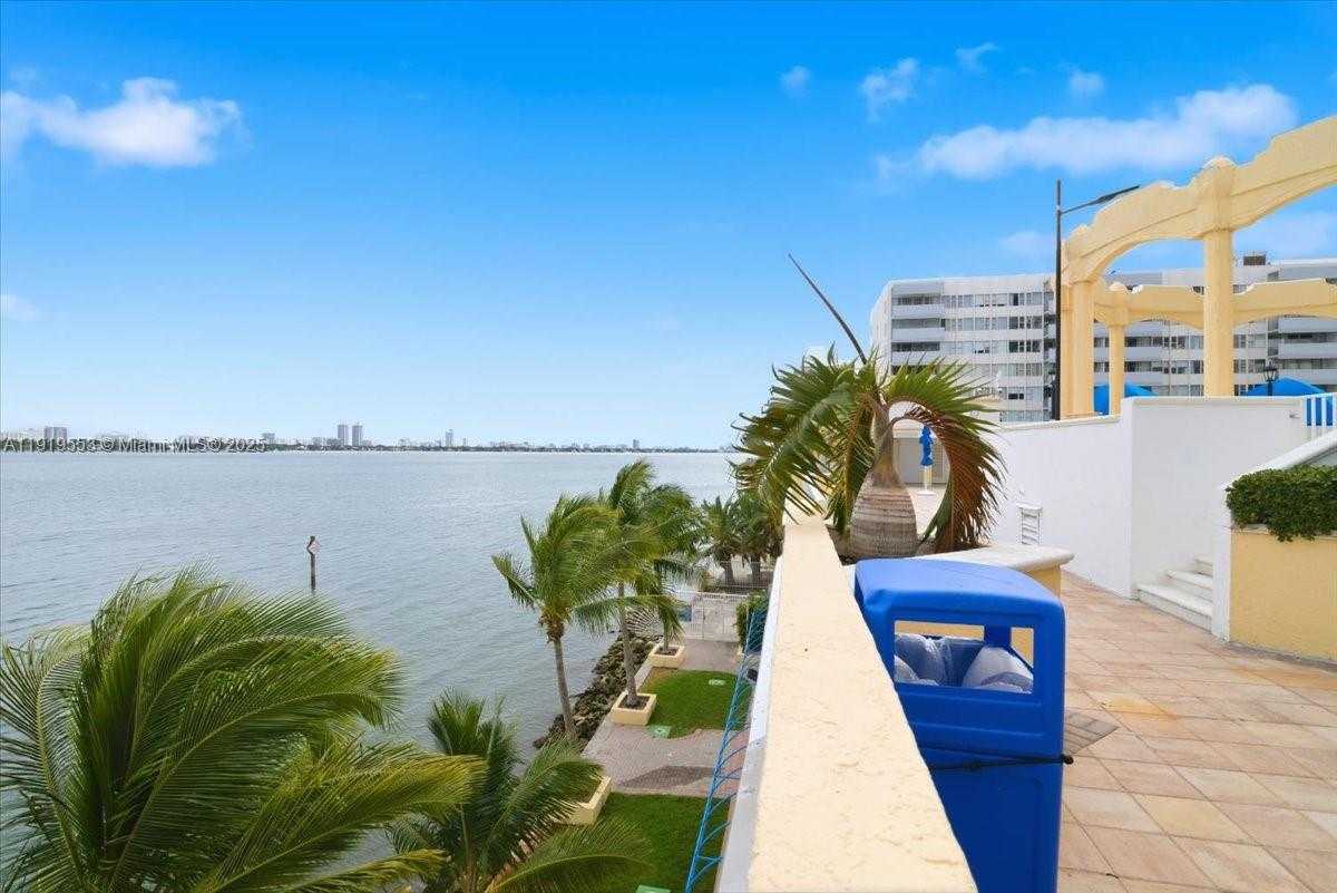 Small Image of 7601 EAST TREASURE DR ## 2109, North Bay Village Number 33