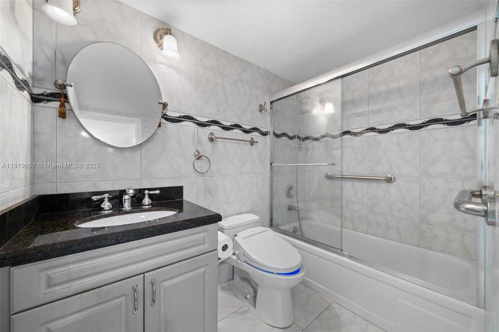 Small Image of 301 174TH ST #1109, Sunny Isles Beach Number 13