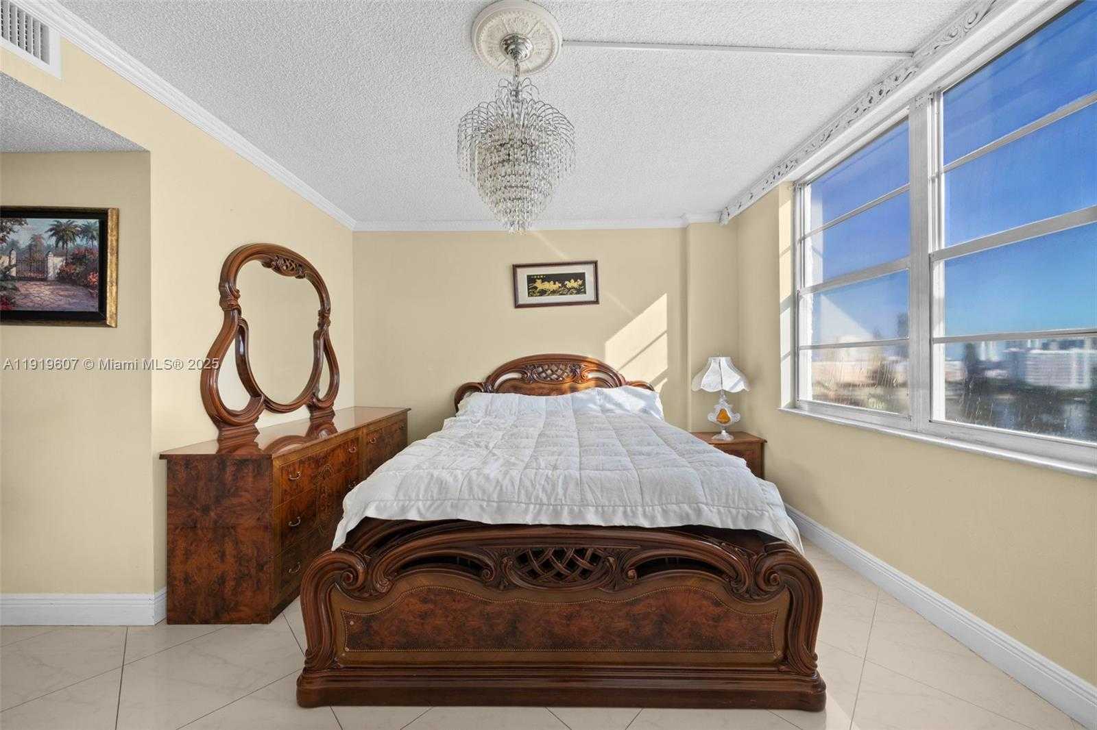 Small Image of 301 174TH ST #1109, Sunny Isles Beach Number 8