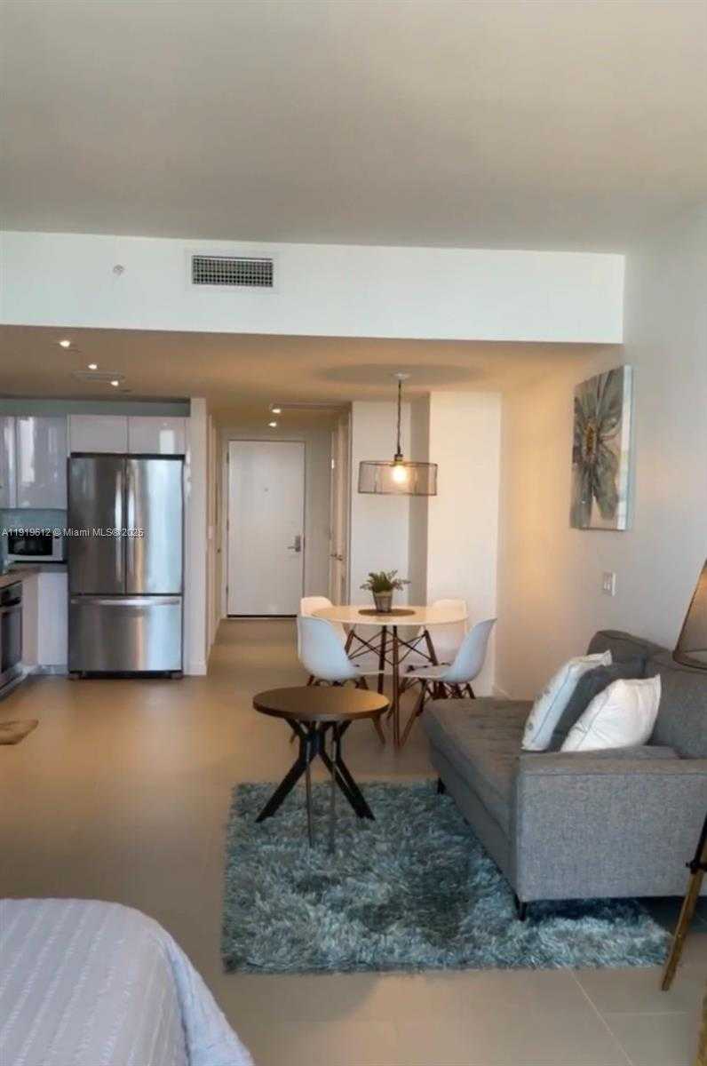 Small Image of 1600 NORTH EAST 1ST AVE #3302, Miami Number 5