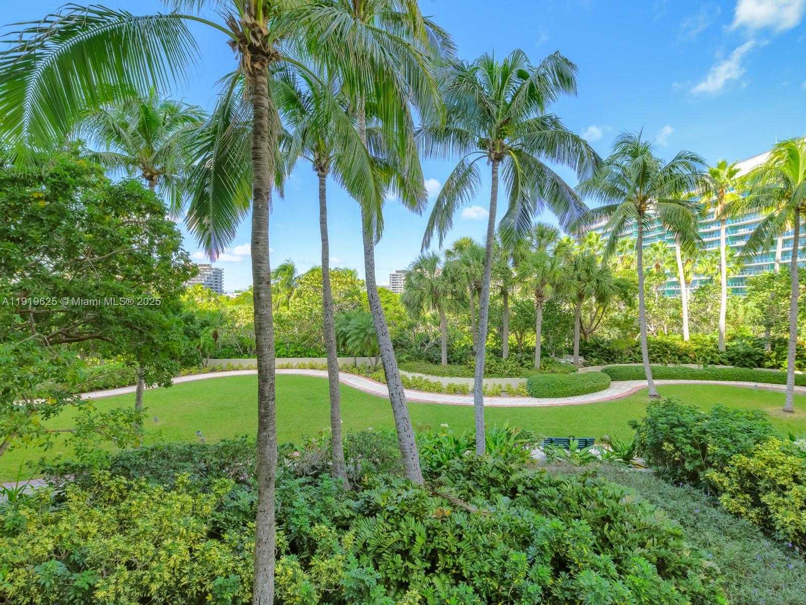 Small Image of 445 GRAND BAY DR #303, Key Biscayne Number 28