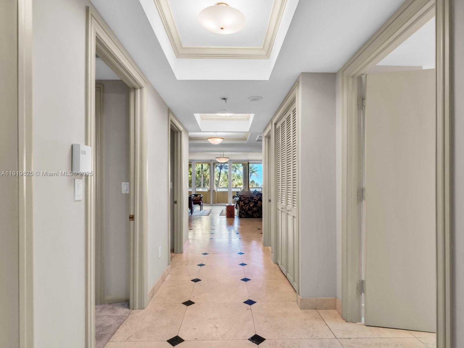 Small Image of 445 GRAND BAY DR #303, Key Biscayne Number 29