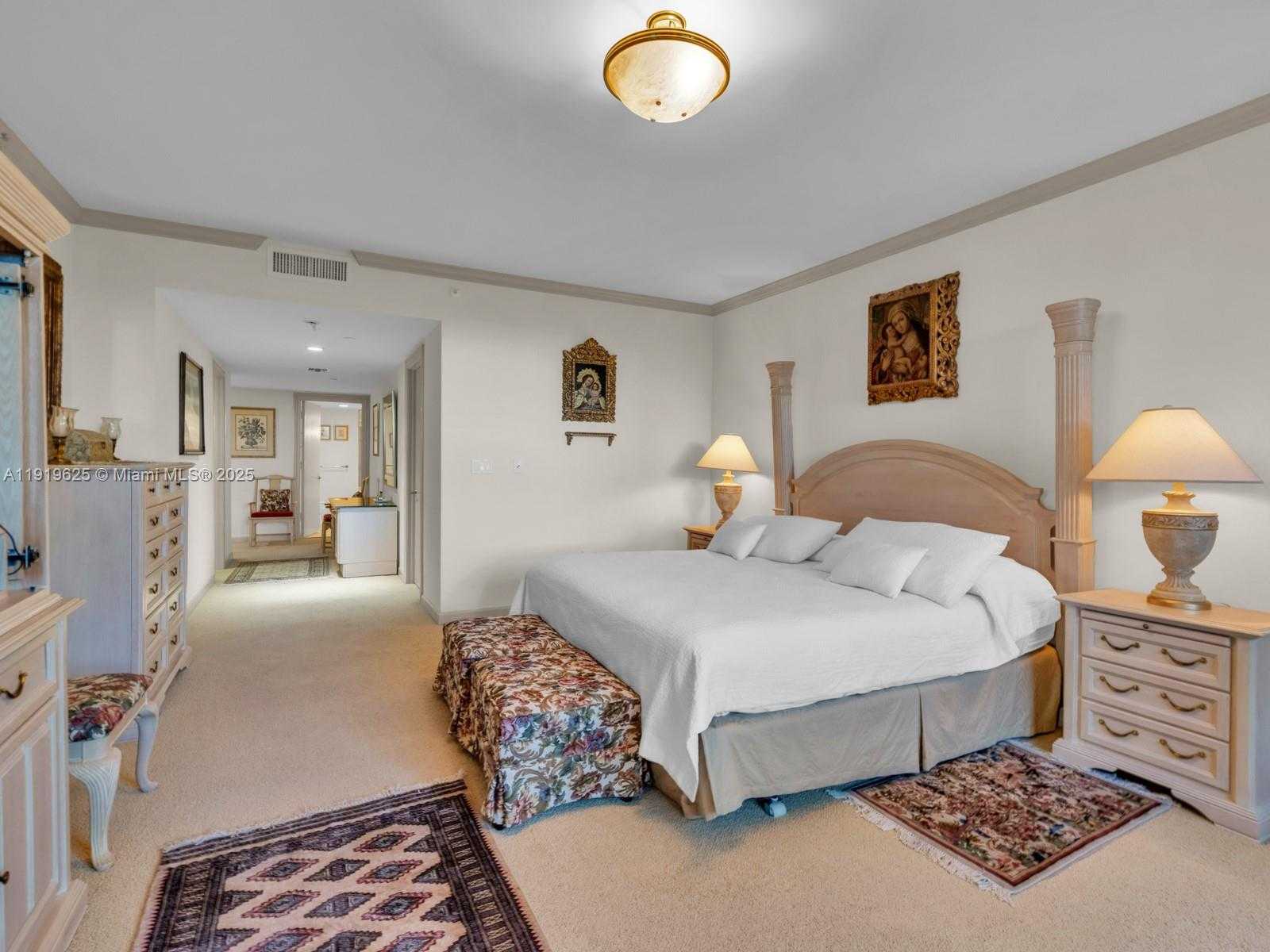 Small Image of 445 GRAND BAY DR #303, Key Biscayne Number 34