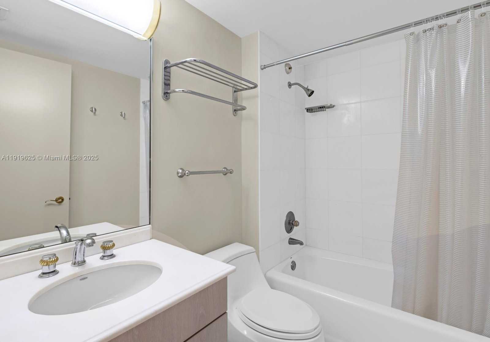 Small Image of 445 GRAND BAY DR #303, Key Biscayne Number 43