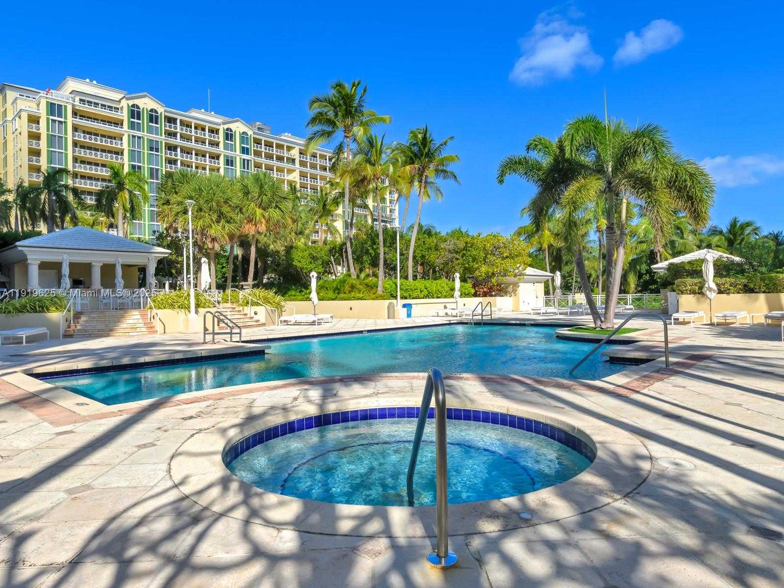 Small Image of 445 GRAND BAY DR #303, Key Biscayne Number 51