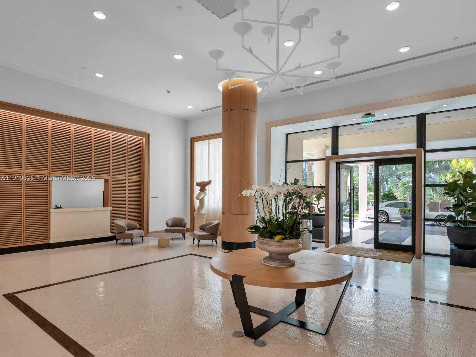 Small Image of 445 GRAND BAY DR #303, Key Biscayne Number 7