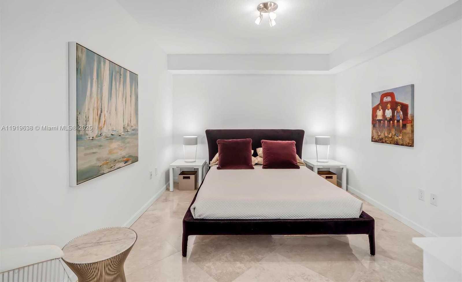 Small Image of 7600 COLLINS AVE #1012, Miami Beach Number 24