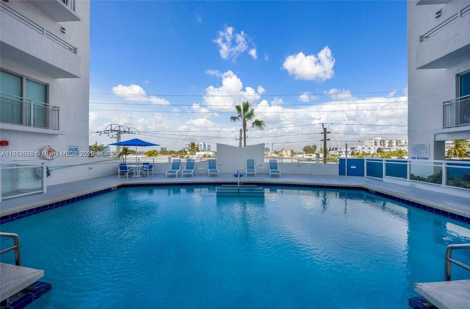 Small Image of 7600 COLLINS AVE #1012, Miami Beach Number 40