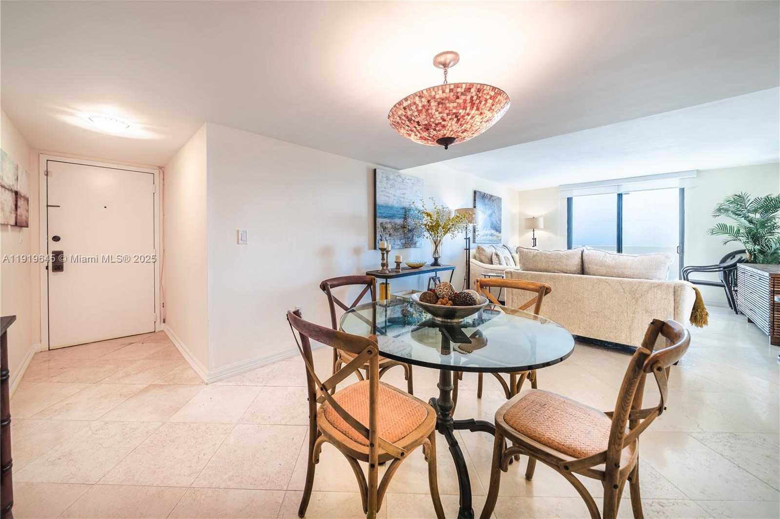 Small Image of 1621 COLLINS AVE #802, Miami Beach Number 12