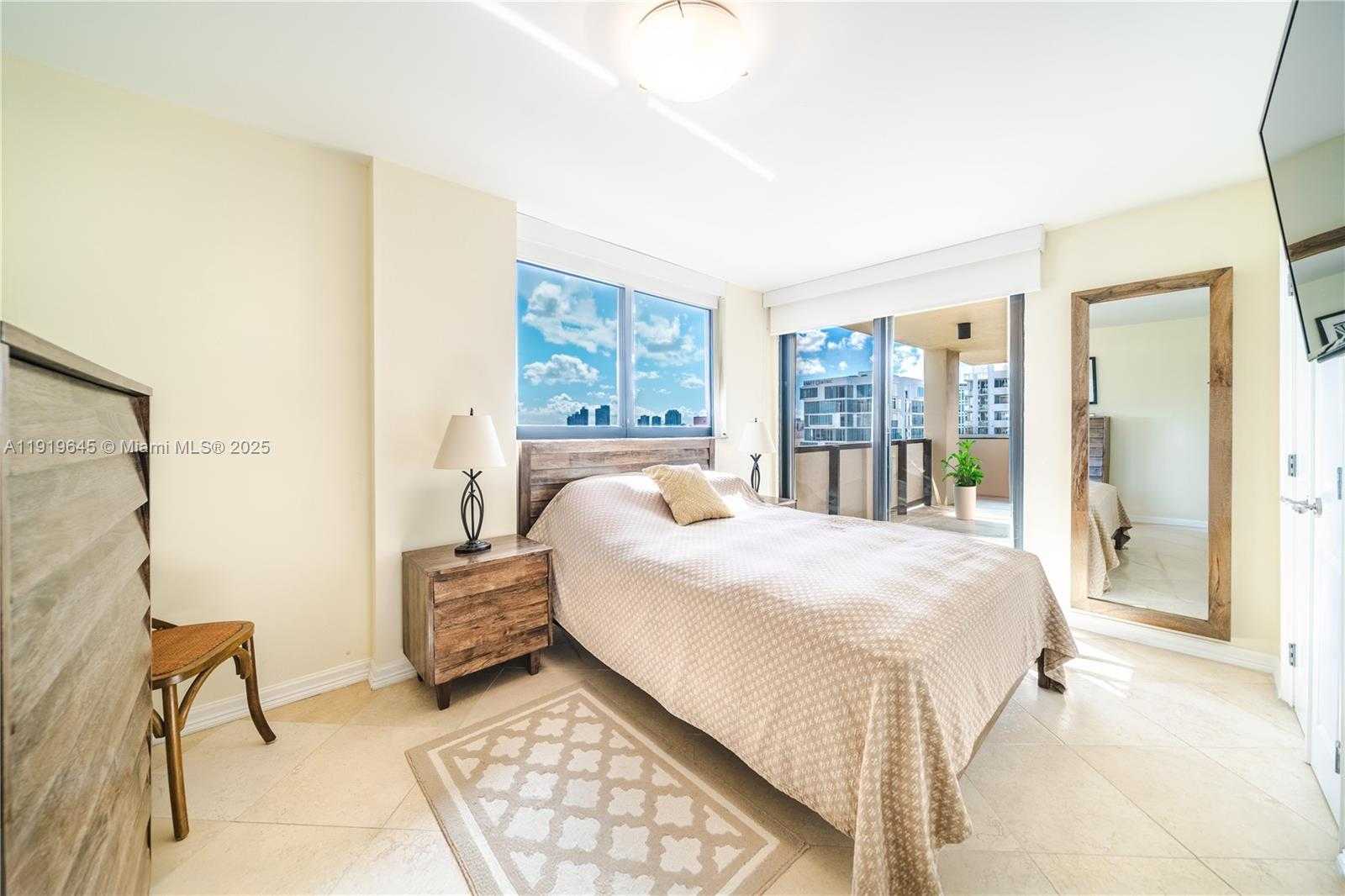 Small Image of 1621 COLLINS AVE #802, Miami Beach Number 23