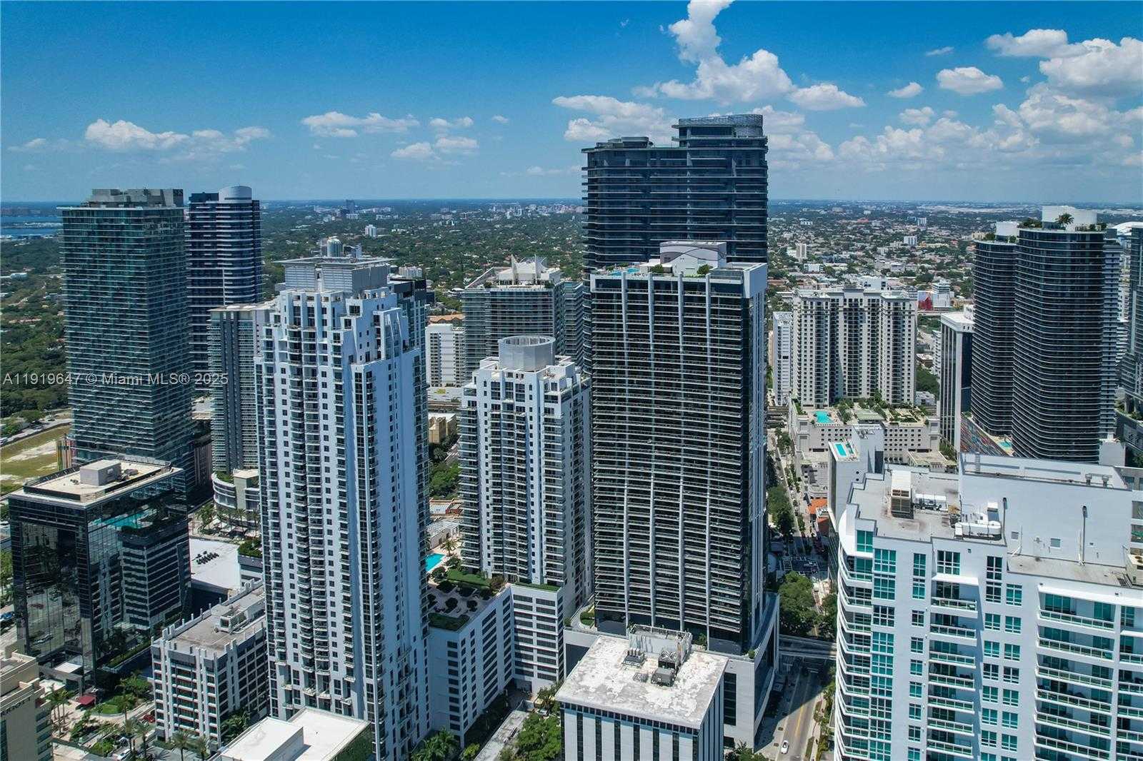 Small Image of 1010 BRICKELL AVE #4206, Miami Number 32
