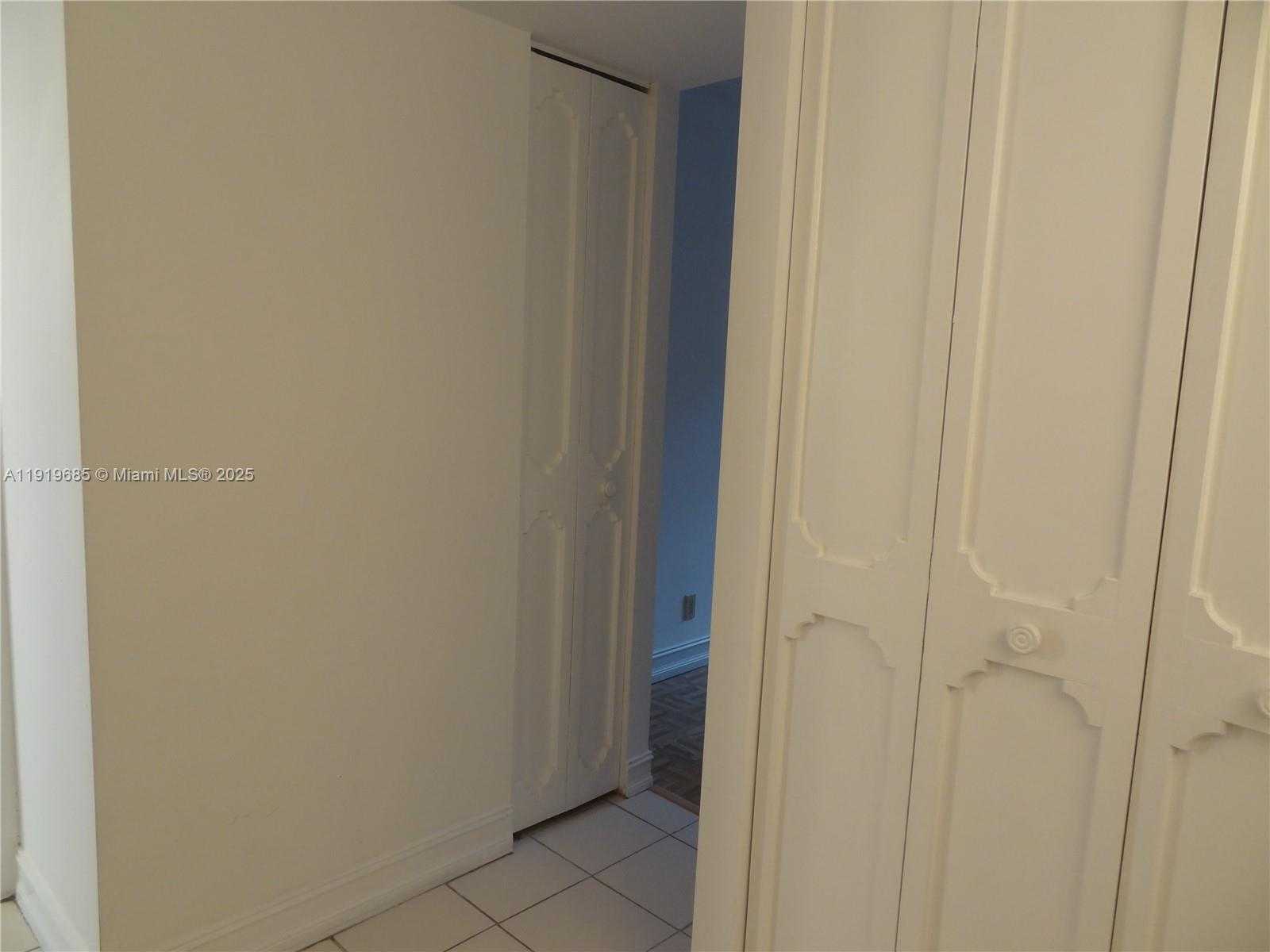 Imagen de Pequeño Objeto