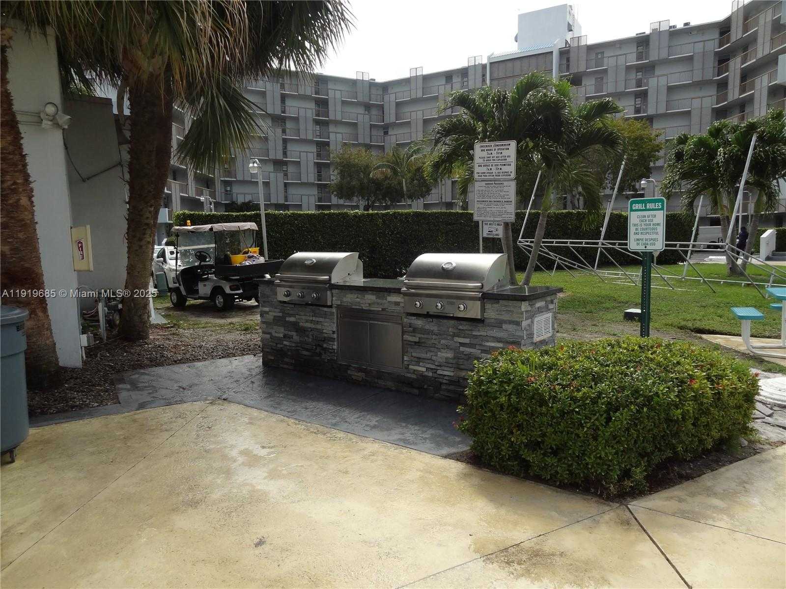 Imagen de Pequeño Objeto