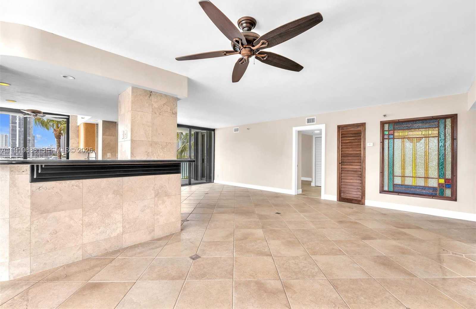 Small Image of 801 NORTH VENETIAN DR #208, Miami Beach Number 12