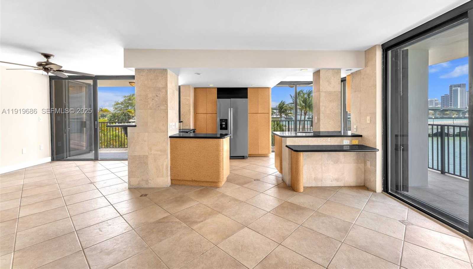 Small Image of 801 NORTH VENETIAN DR #208, Miami Beach Number 15