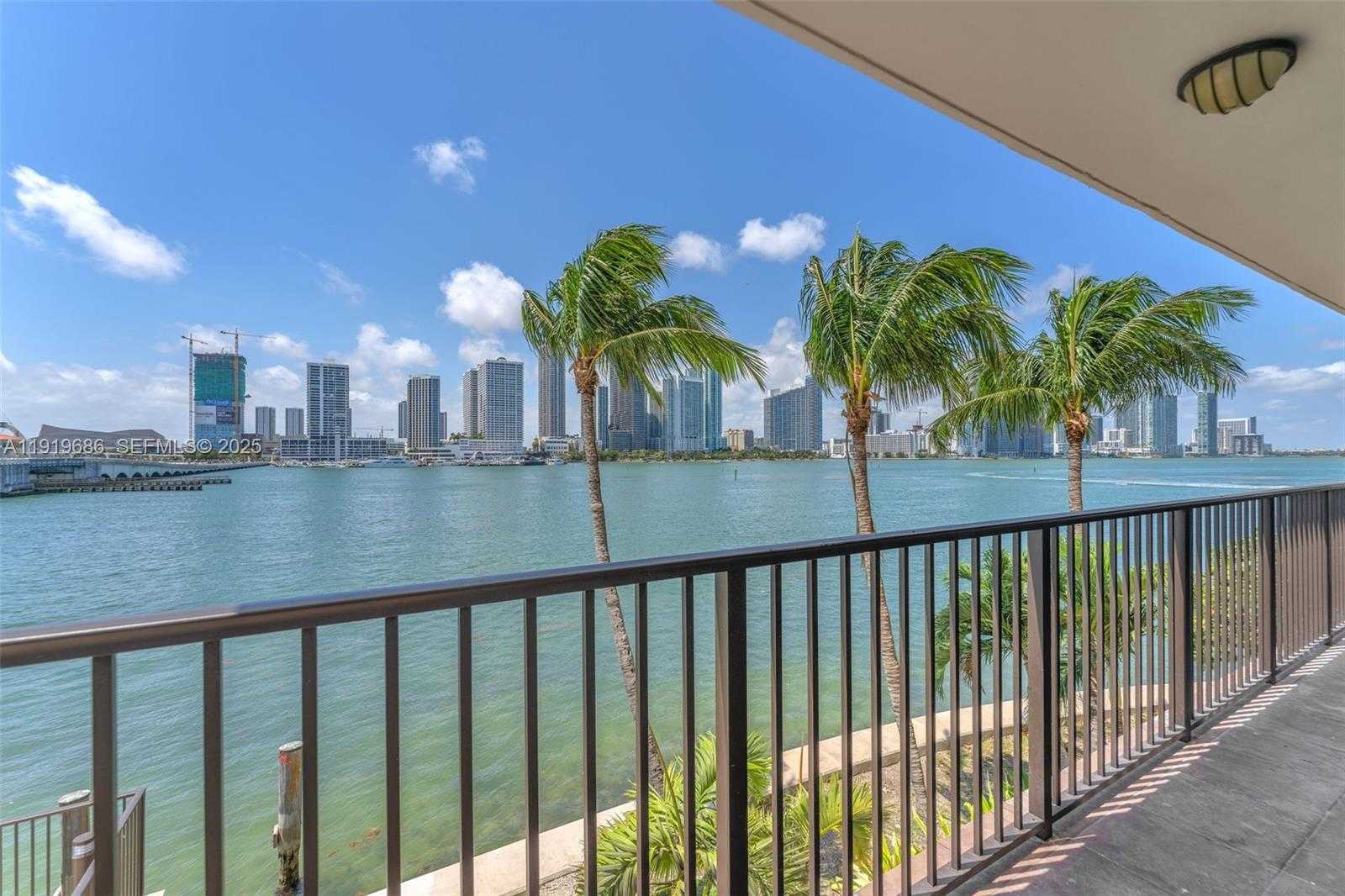 Small Image of 801 NORTH VENETIAN DR #208, Miami Beach Number 49