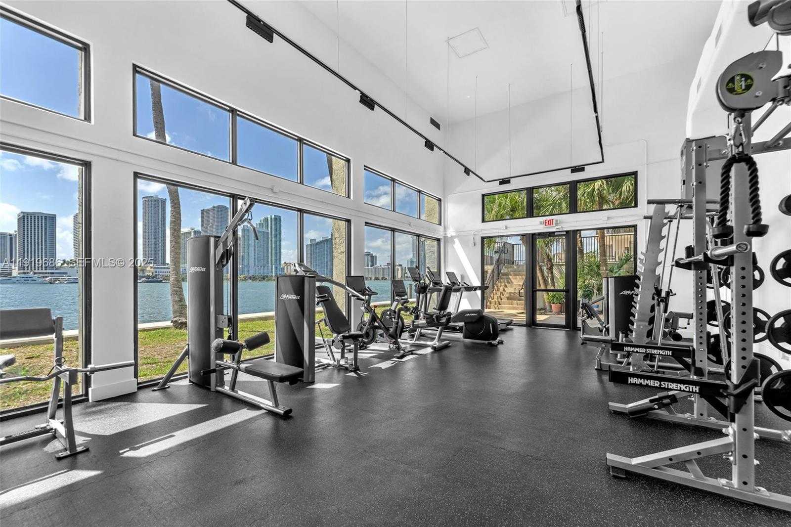 Small Image of 801 NORTH VENETIAN DR #208, Miami Beach Number 58