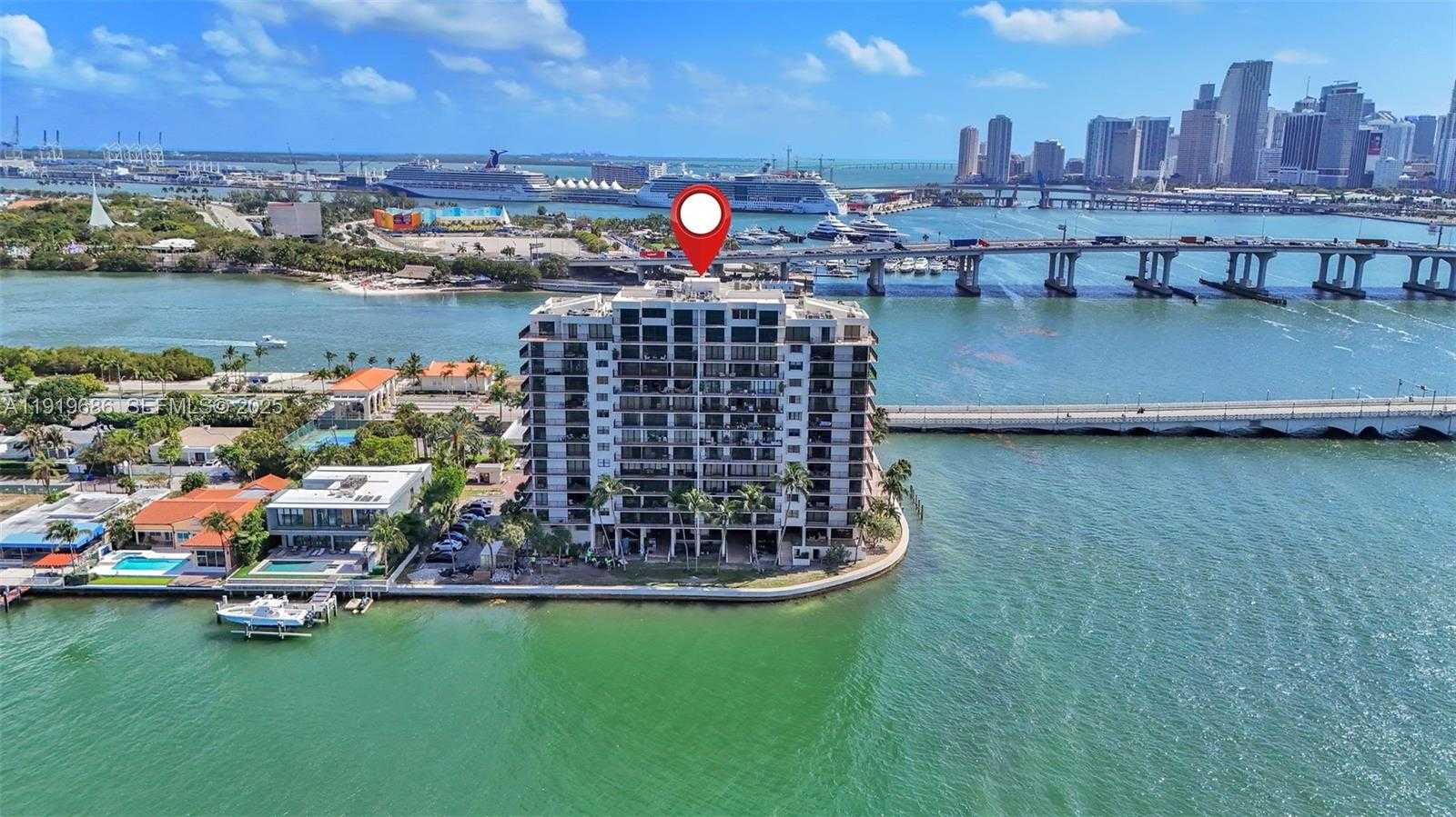 Small Image of 801 NORTH VENETIAN DR #208, Miami Beach Number 62