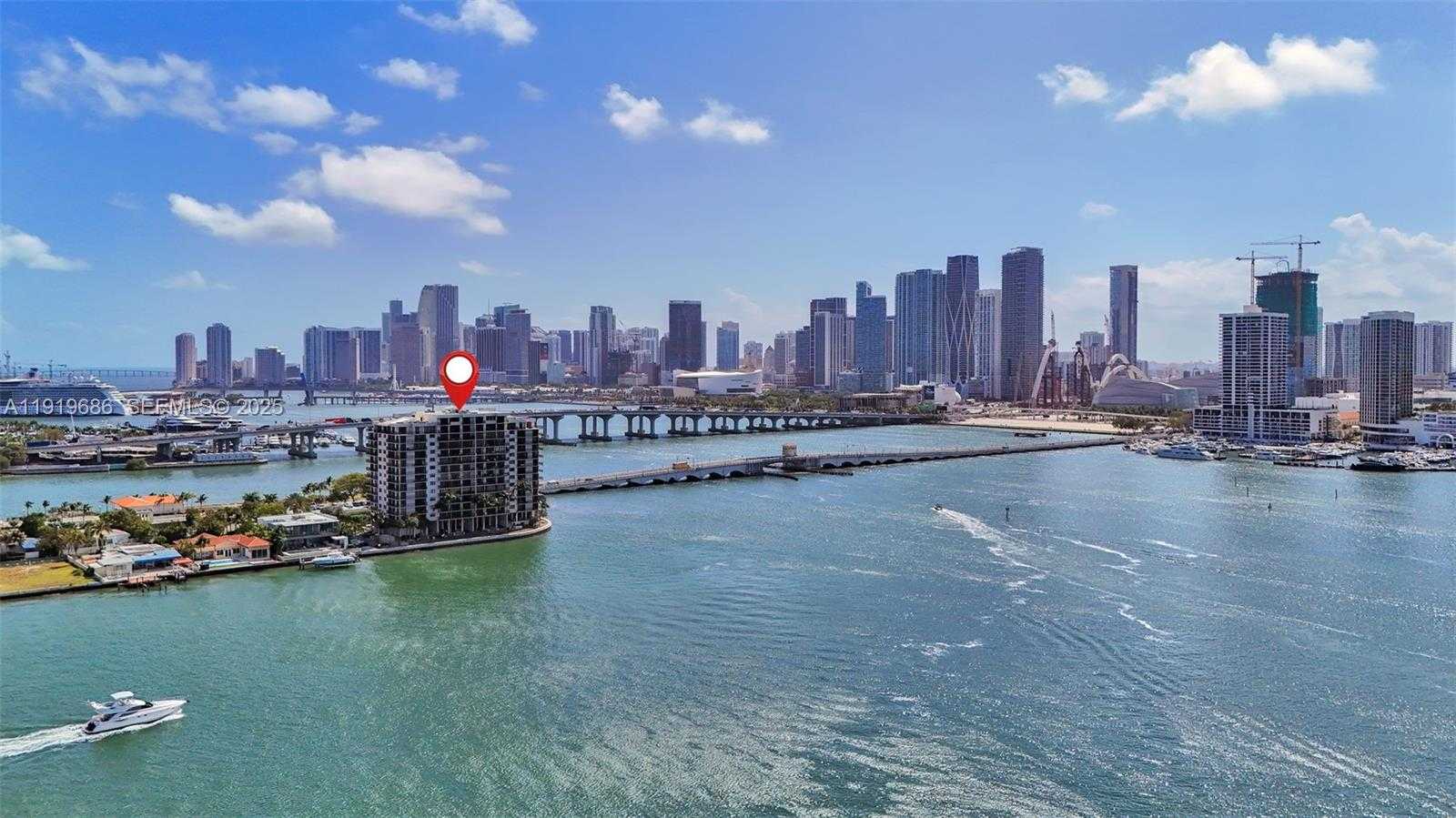 Small Image of 801 NORTH VENETIAN DR #208, Miami Beach Number 64