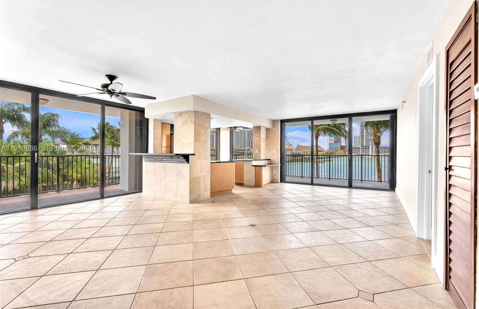 Small Image of 801 NORTH VENETIAN DR #208, Miami Beach Number 9