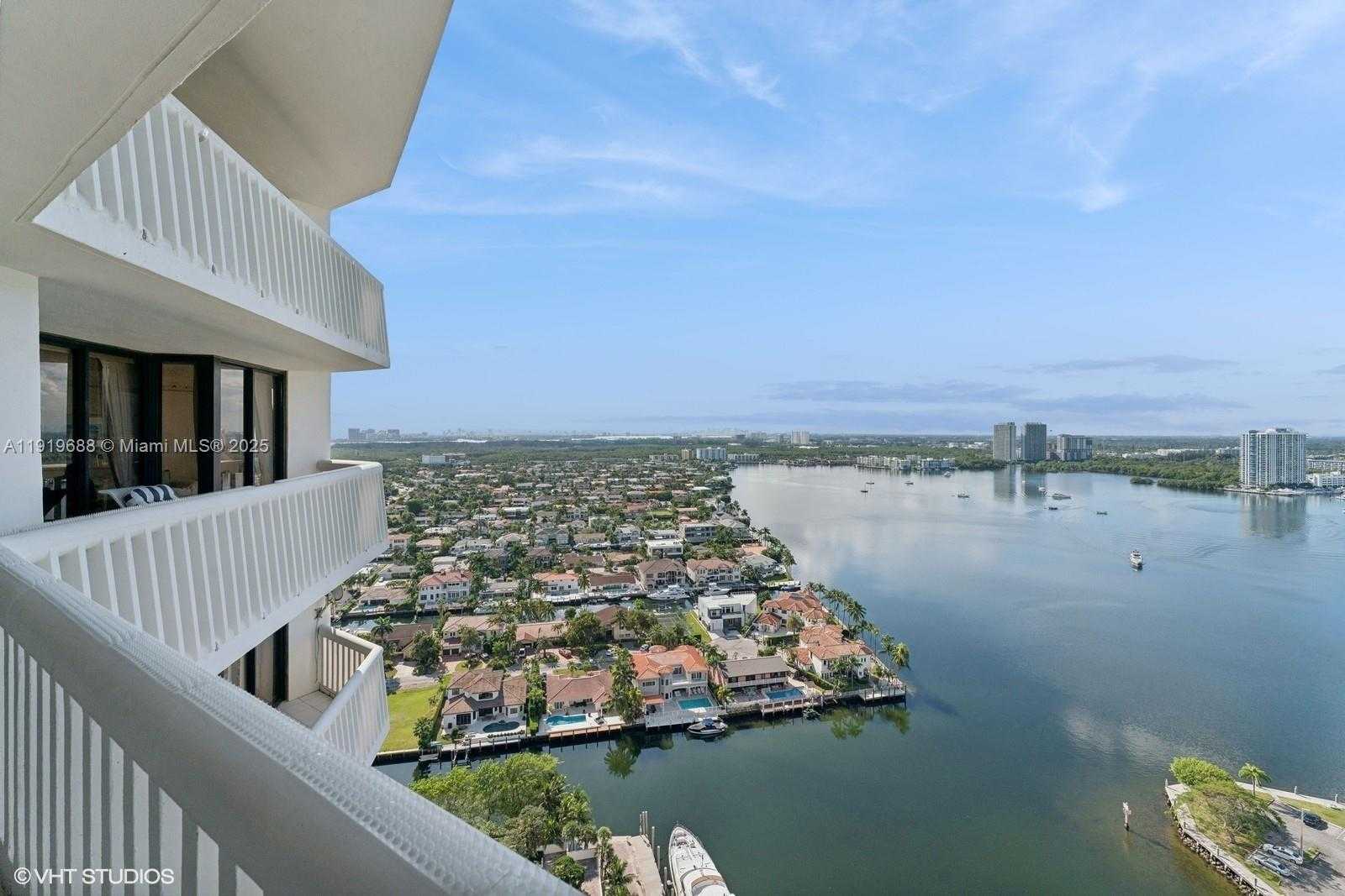Small Image of 1000 WEST ISLAND BLVD #2911, Aventura Number 2